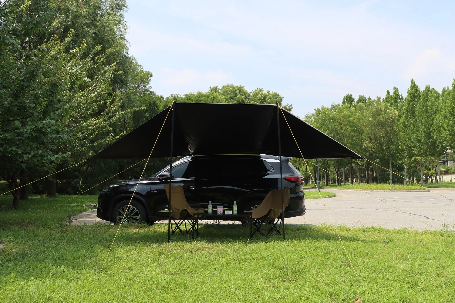 5x3M Gold/Black Coating Car Roof Awning Tent, 2-6 Person UV Protection Camping Canopy, Suction Cup Mount for Sedan SUV MPV Off-Road view 3