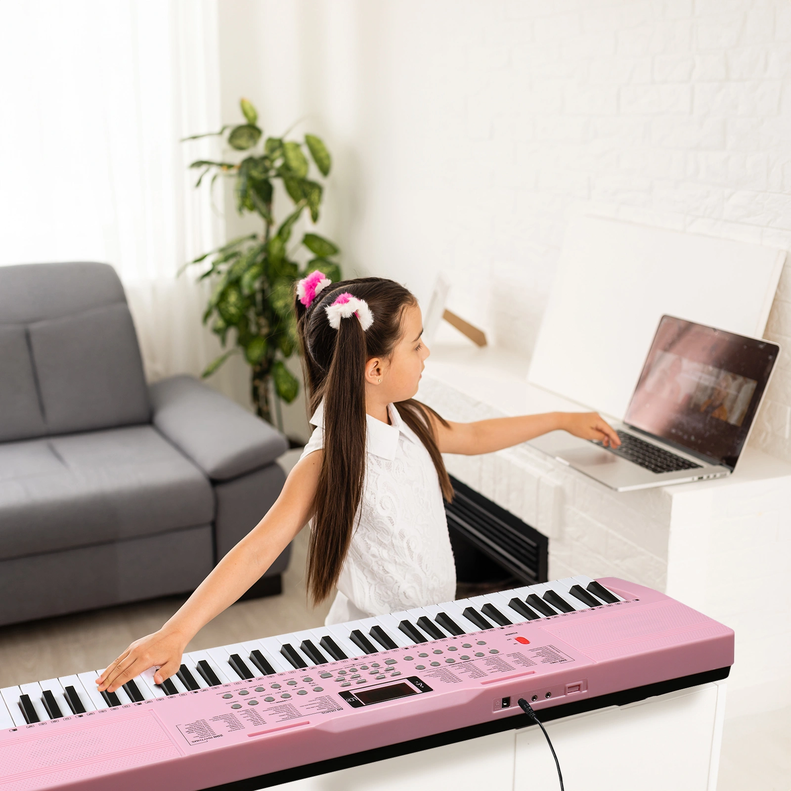 GEP-110 61 Key Lighting Keyboard with Piano Stand, Piano Bench, Built In Speakers, Headphone, Microphone, Music Rest, LED Screen, 3 Teaching Modes for Beginners view 9