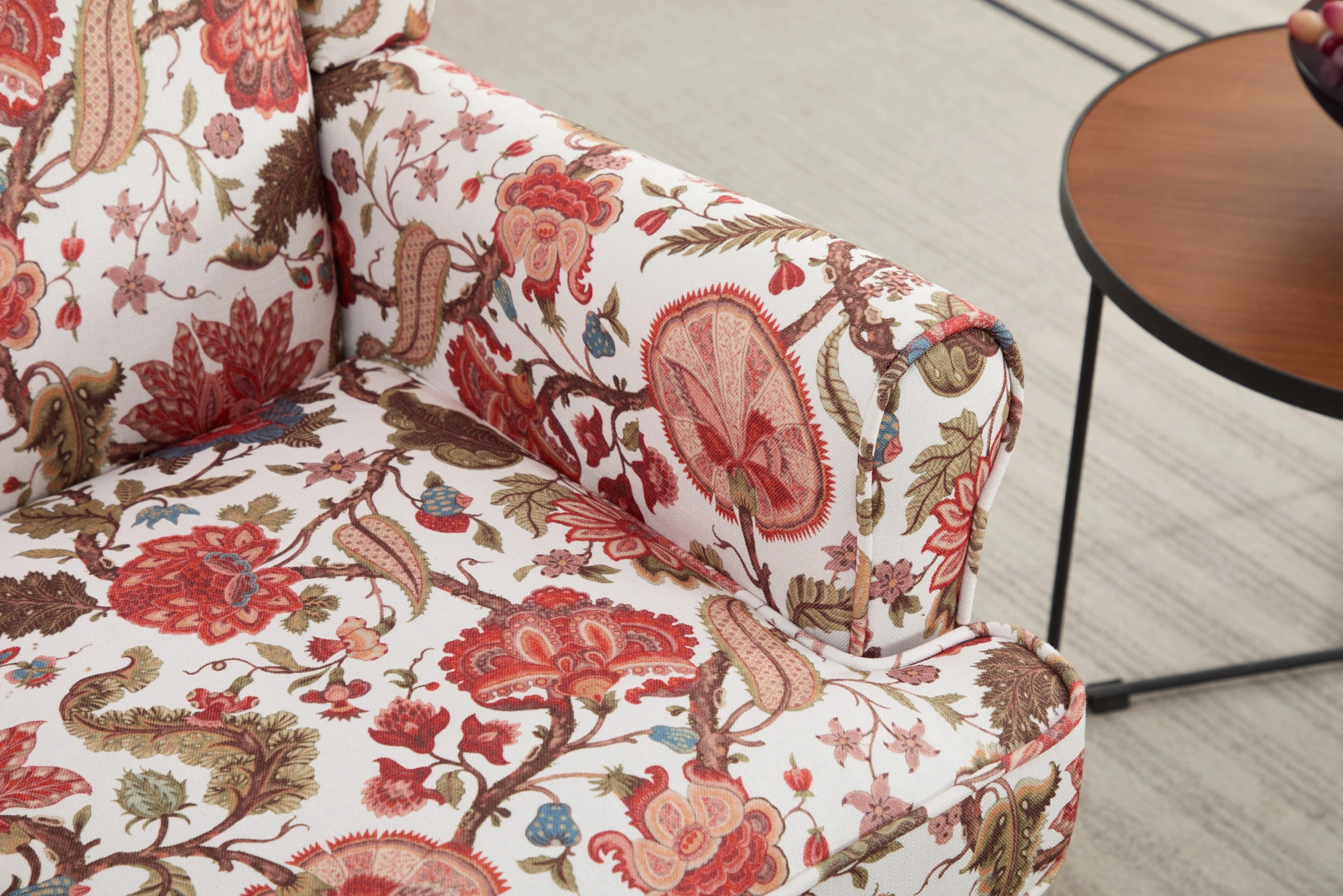 Modern Accent Chair with Retro Wood Legs, Comfy Upholstered Armchair, Floral Design Single Sofa Chair for Living Room Bedroom Office - Floral Red view 10