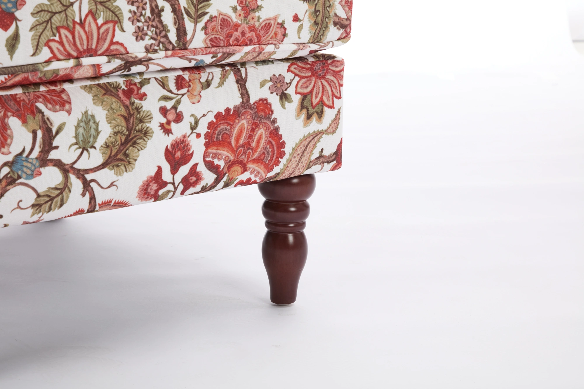 Modern Accent Chair with Retro Wood Legs, Comfy Upholstered Armchair, Floral Design Single Sofa Chair for Living Room Bedroom Office - Floral Red view 4