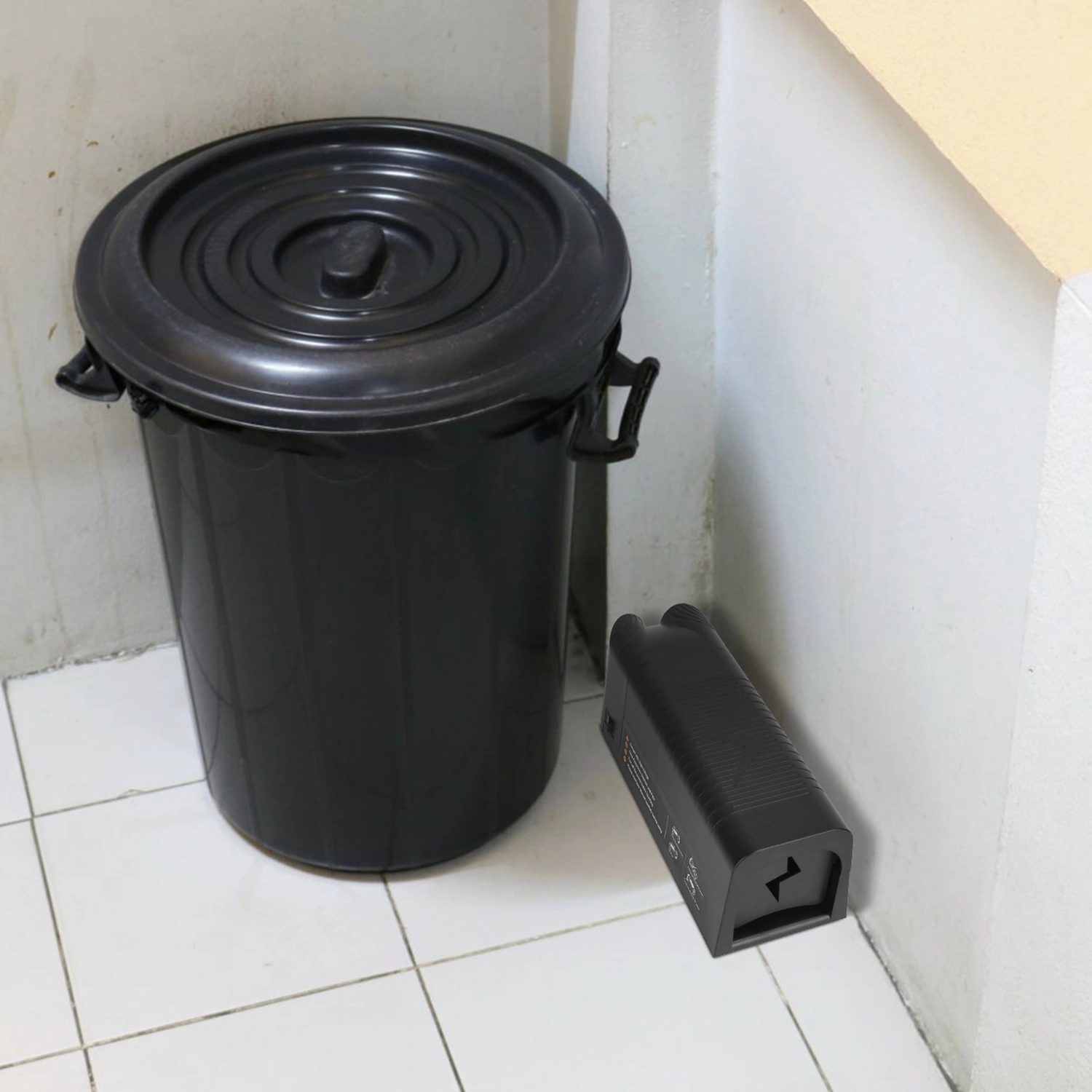 1800V Electric Rat Trap Rechargeable, Humane Rodent Killer for Mice Rats, Indoor Outdoor Pest Control, Easy-Clean Spacious Design view 5