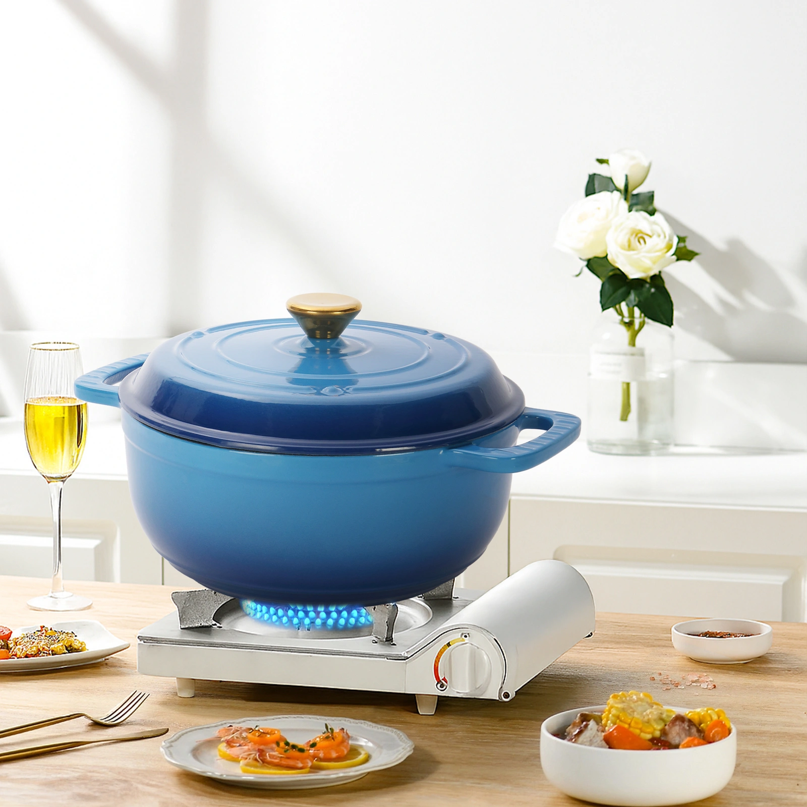 Cast iron 6QT cooking pot - Gradient blue - Includes two silicone gloves - Enamel pot view 10
