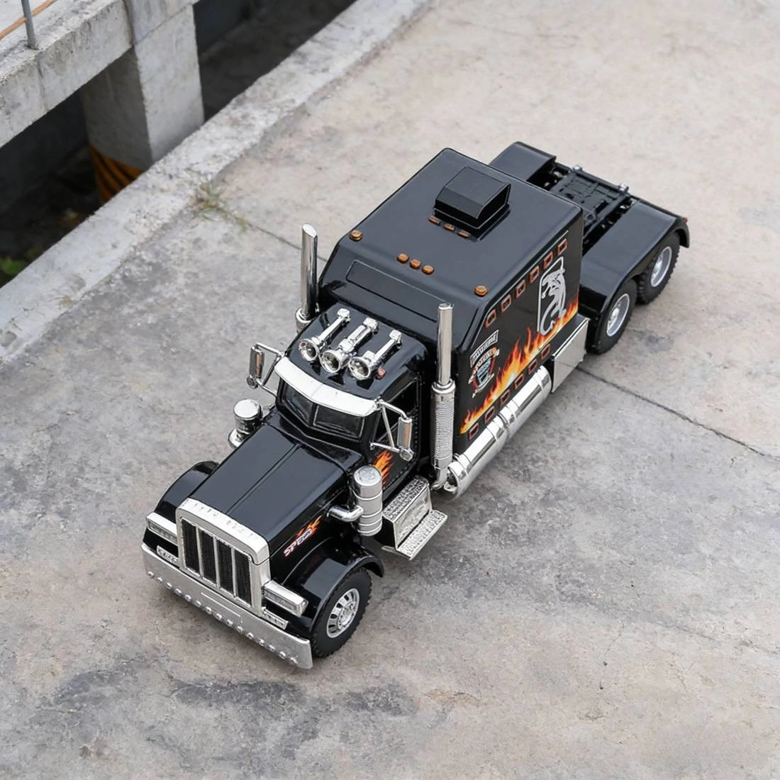 Semi Truck Toys for Boy Heavy Trucks,Metal Diecast Trucks Model Pull Back Cars with Light and Sound,Truck and Trailer Toys for Boys,Toy Trucks for Boys Age 4-8 view 7