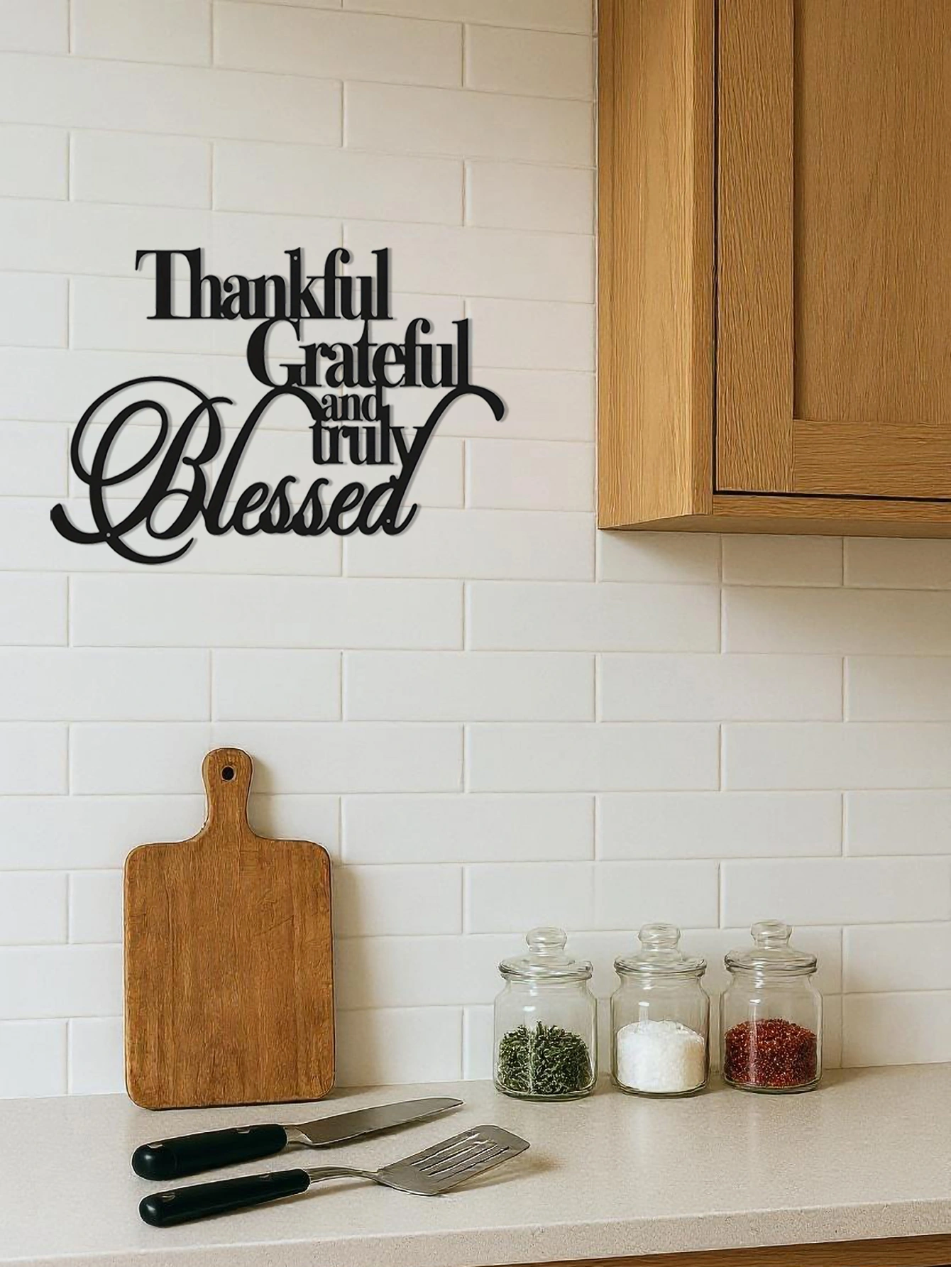 CIFbuy™ Elegant "Thankful Grateful Blessed" Metal Art - Inspirational Wall Decor for Home Office Bedroom Living Room, Sentimental Gift with Motiva(TikTok/temu self-pickup orders) view 3