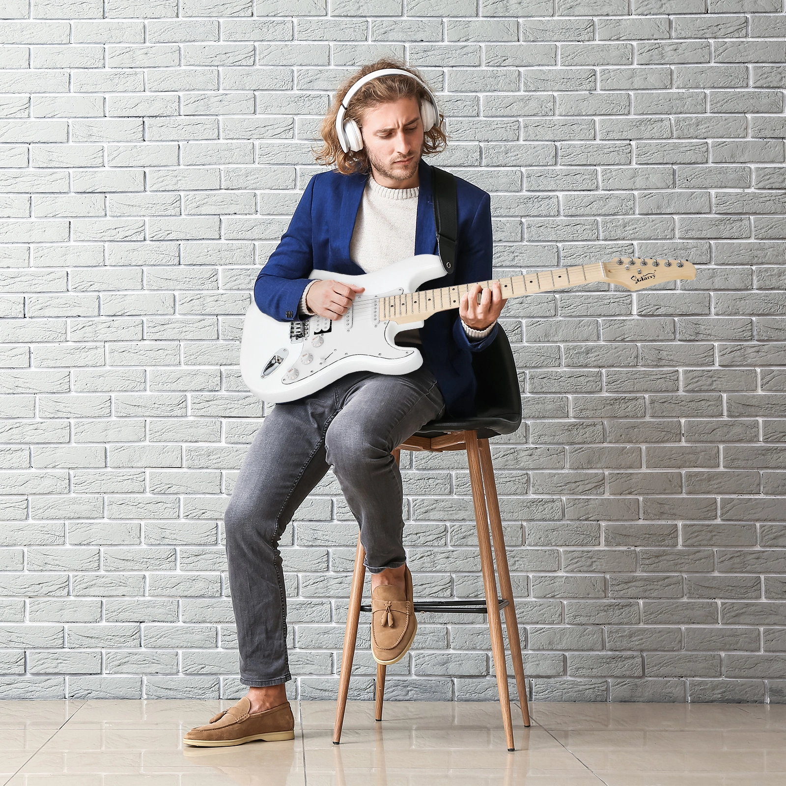 GST Stylish H-S-S Pickup Electric Guitar Kit with 20W AMP Bag Guitar Strap White view 13
