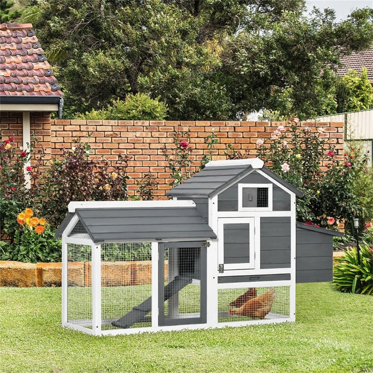 Wooden Chicken Coop - Sturdy Outdoor Poultry Enclosure with Run, Weather-Resistant Farm