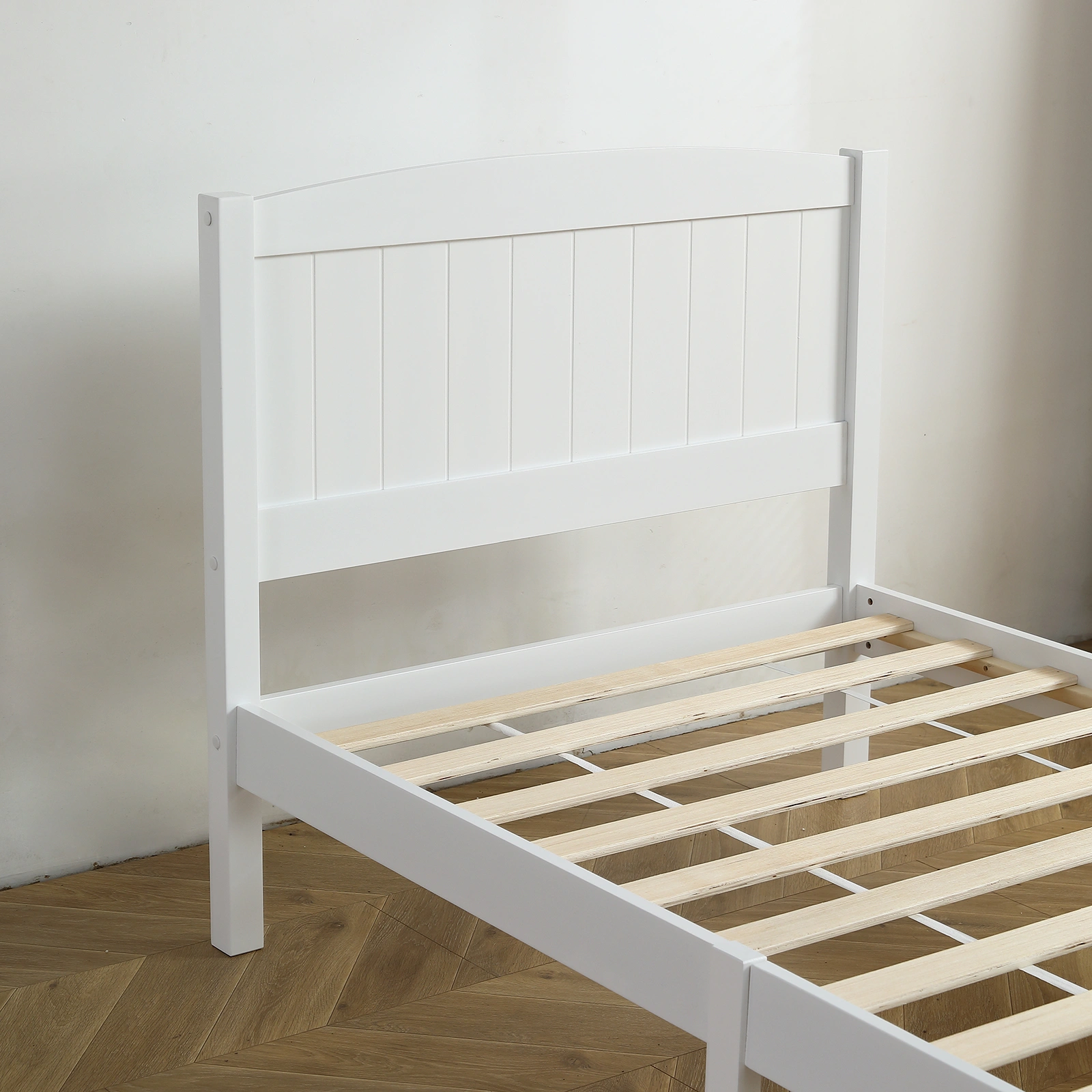 FCH Twin Pine Single-Layer Core Vertical Stripe Full-Board Curved Bed Head With The Same Bed Foot White Wooden Bed view 13