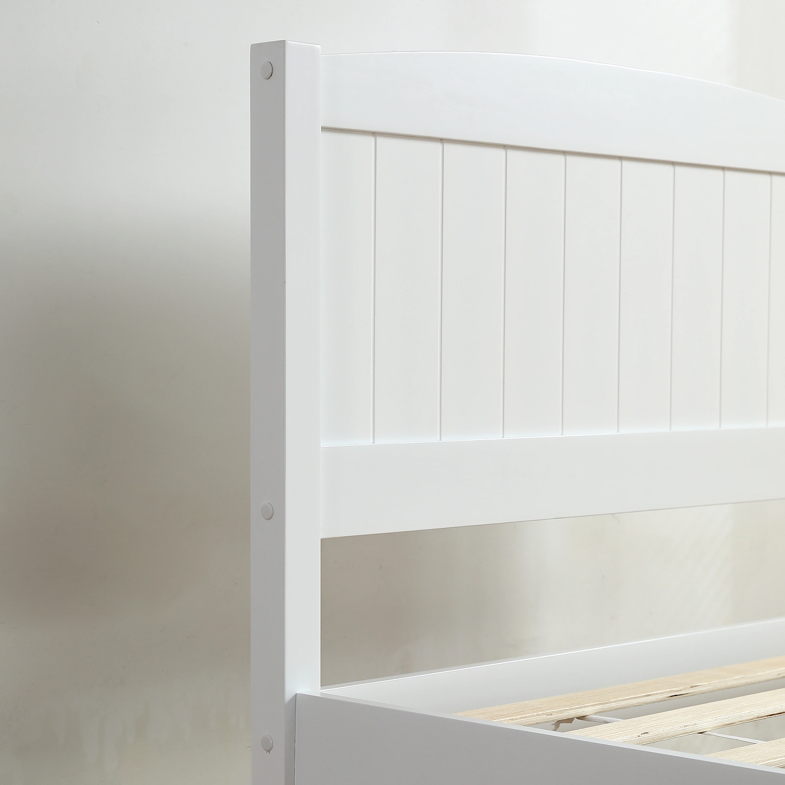 FCH Twin Pine Single-Layer Core Vertical Stripe Full-Board Curved Bed Head With The Same Bed Foot White Wooden Bed view 19