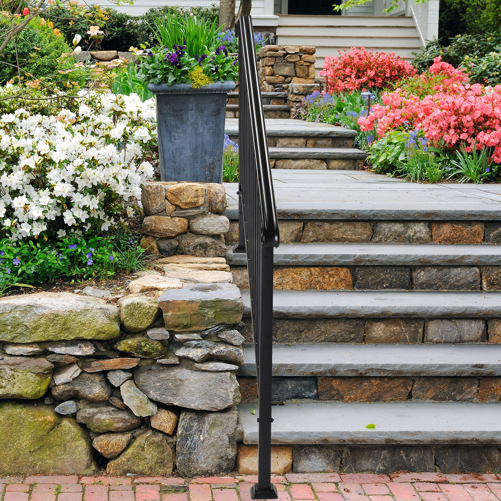 Artisasset Matte Black Outdoor 4 Level Iron Handrail view 11