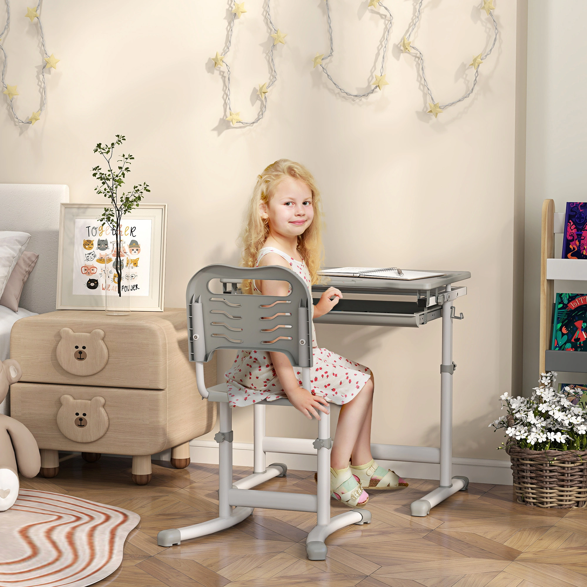 Kids Desk and Chair Set