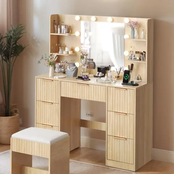 Oak-colored particleboard with a 7-drawer, 4-shelf dressing table set with 10 three-tone light bulbs, power strip, and grille. view 2