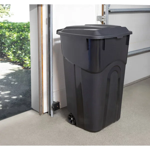 (2 pack)32 Gallon Wheeled Heavy Duty Plastic Garbage Can, Attached Lid, Black view 6